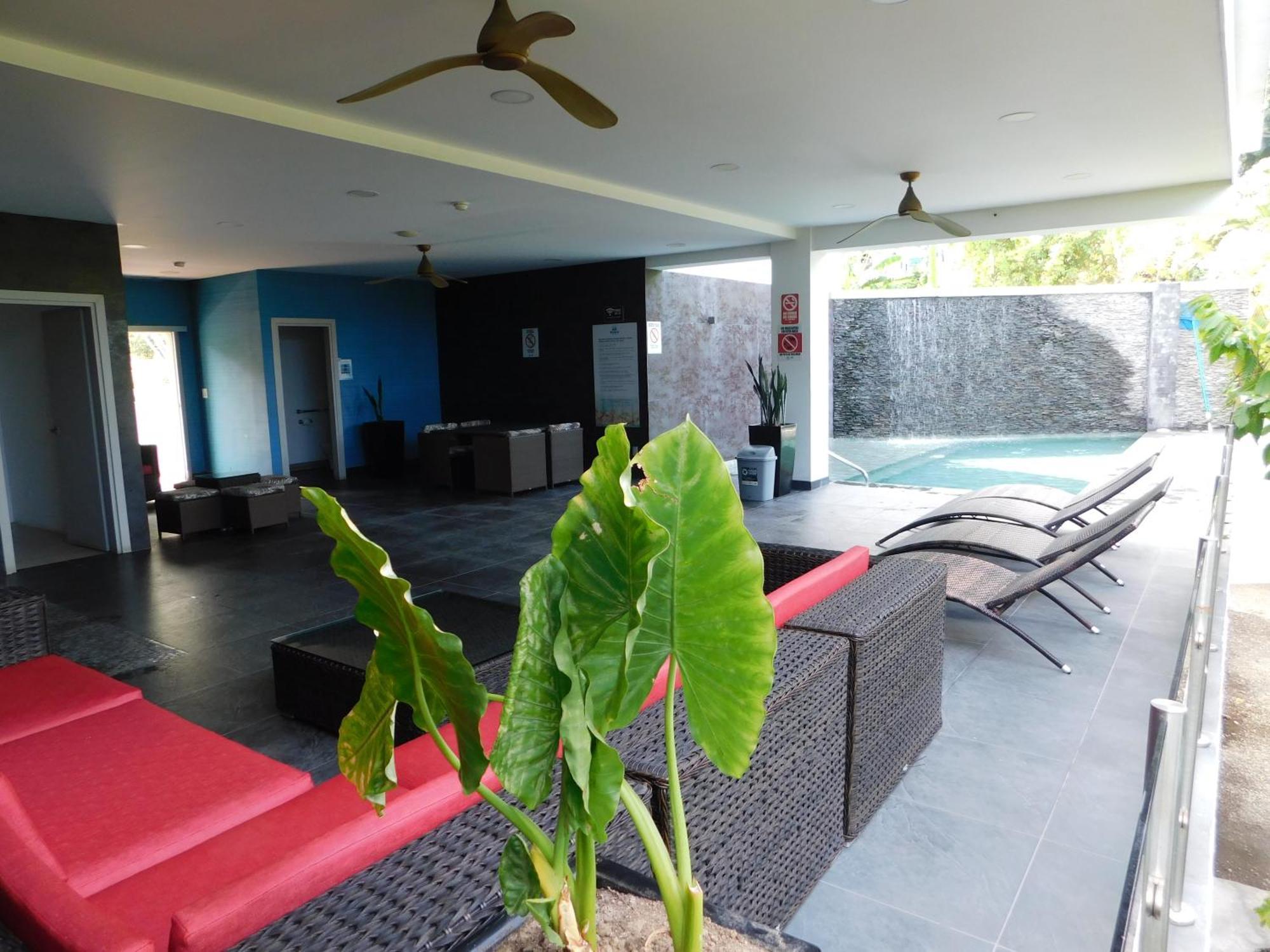 Sunset 205, Sleeps Six, Next Door To The Pool, 100M To The Beach! Jacó Exteriör bild